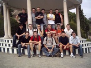 Uczniowie klas trzecich technik elektronik w Hiszpanii - X-XI.2005r.