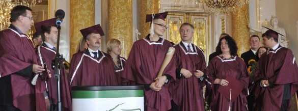 Kapituła konkursu - laureaci z ubiegłych lat Kapituła konkursu - laureaci z ubiegłych lat