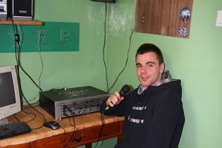 Szkolny radiowęzeł Szkolny radiowęzeł