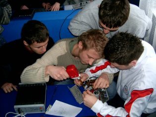 Zajęcia w klasach elektronicznych ZS3 Zajęcia w klasach elektronicznych ZS3