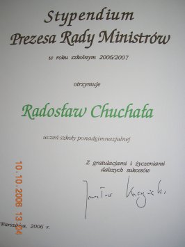 Dyplomy wr�czy� Kurator O�wiaty J. Skibi�ski i Wicewojewoda L. Janiszewski