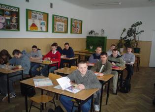 Zajęcia w klasopracowni geografii Zajęcia w klasopracowni geografii